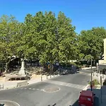 120m2 *